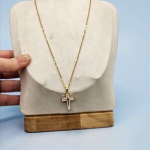 Elegant Gold Cross Pendant Necklace